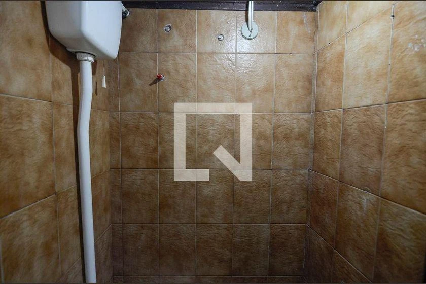 Оренда будинку без меблів: 4 спальні та 500 м² — photo 4