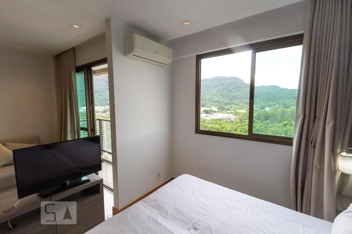 Furnished 1-bedroom apartment with private garden — photo 20