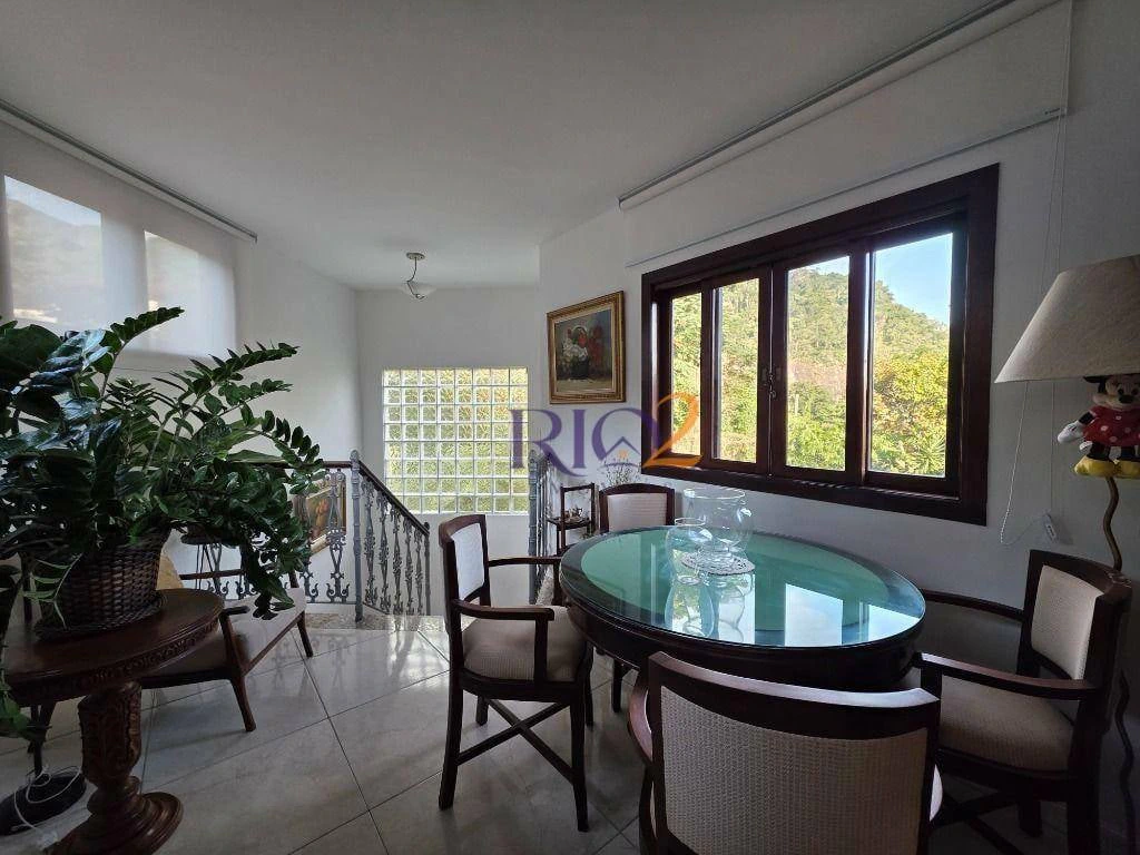 Casa mobiliada com 3 quartos, 4 banheiros e 5 vagas — photo 25