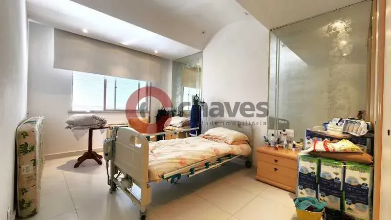 Furnished 298 m² apartment with 4 bedrooms and 4 parking — photo 11