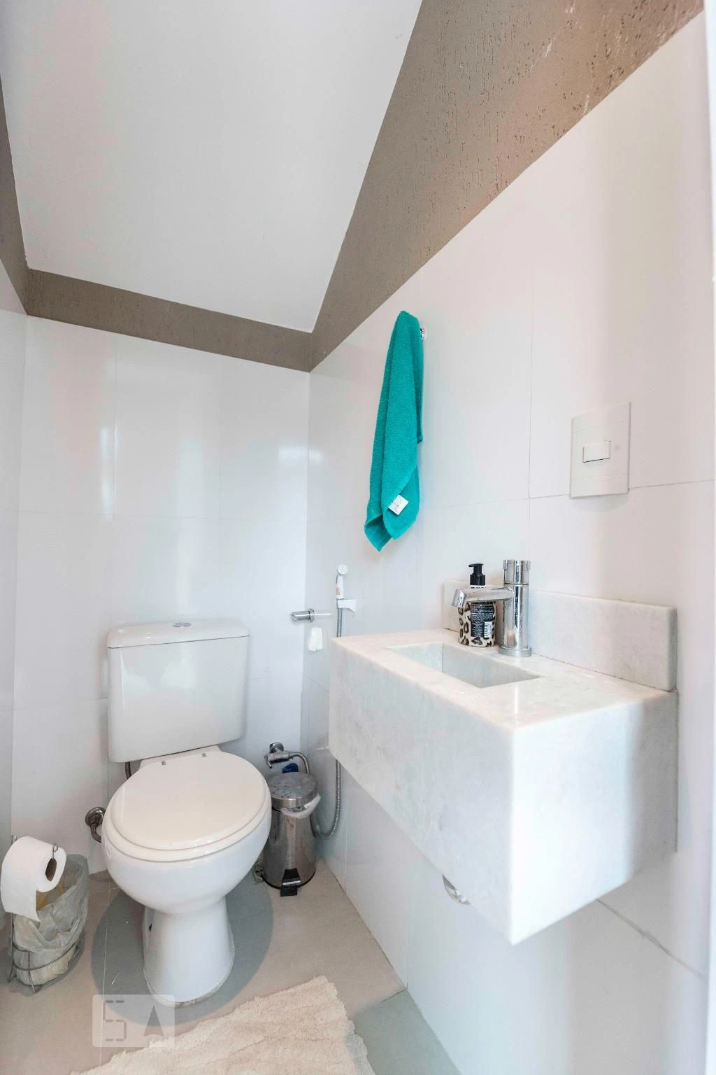 Casa mobiliada com 2 quartos em suítes e piscina privativa — photo 30