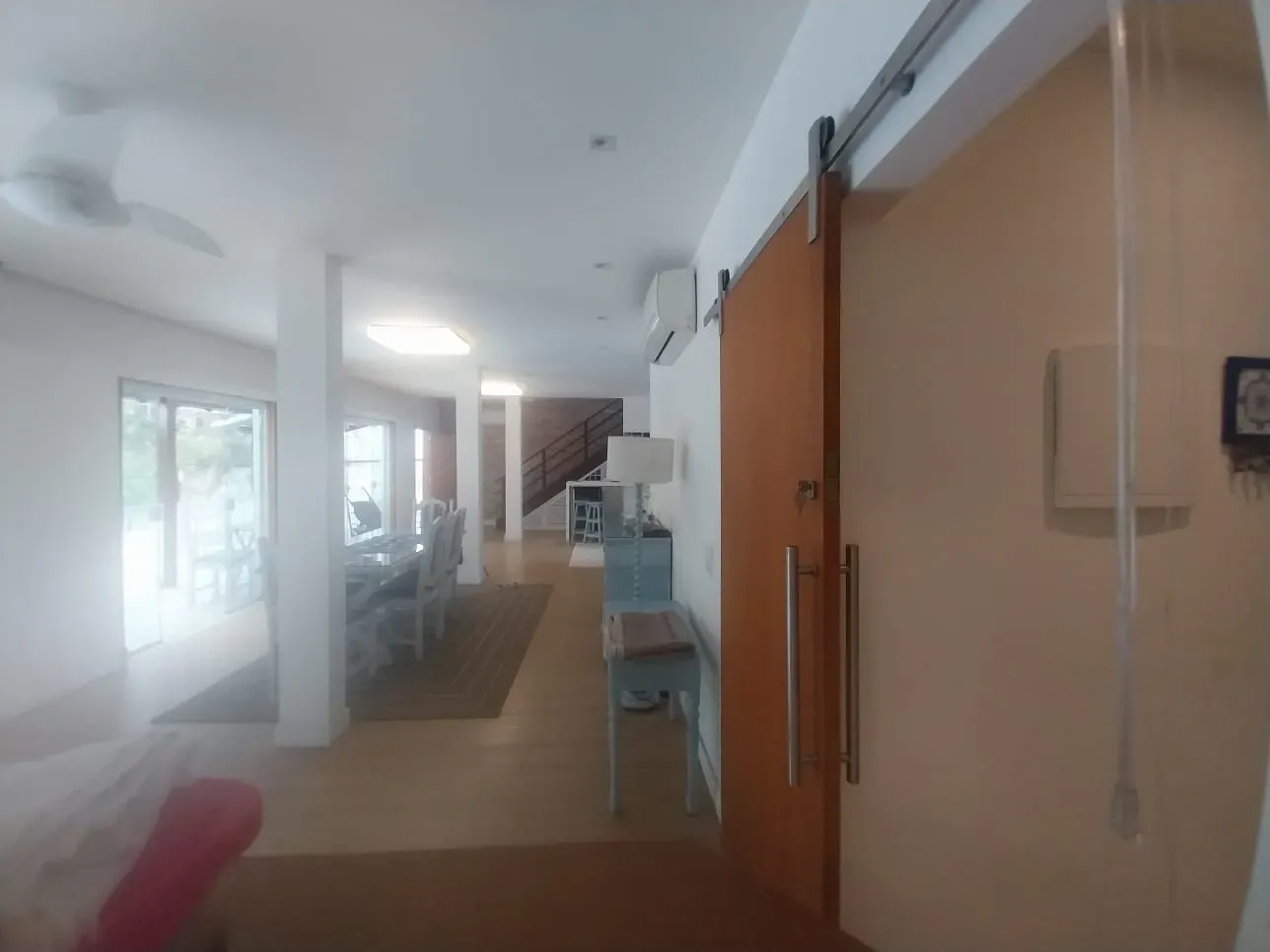 Furnished house with 4 en-suites, 7 baths and 600 m² — photo 2