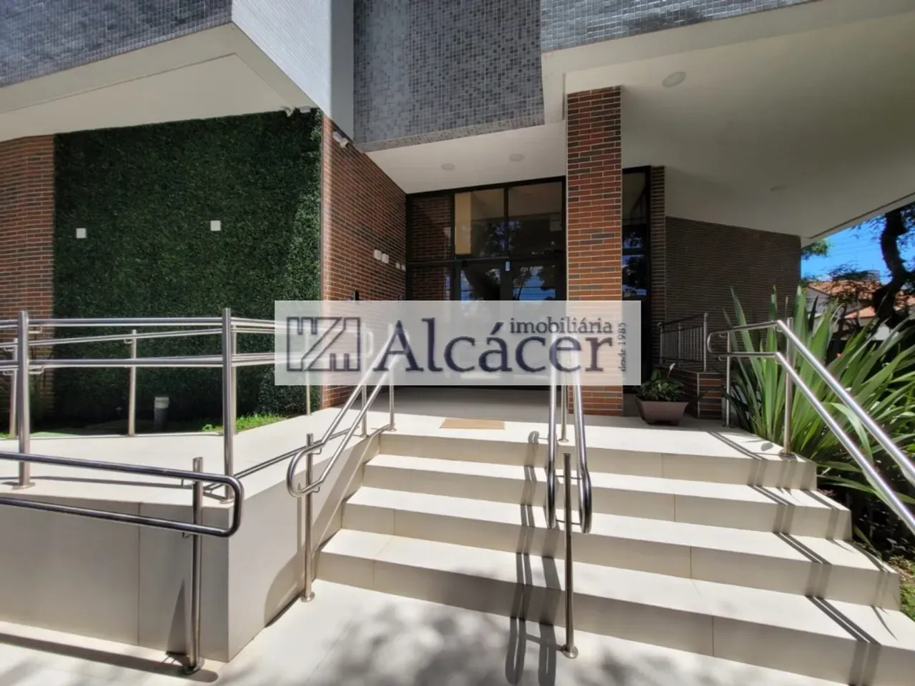 Apartamento de 3 dormitórios com sacada e churrasqueira — photo 22