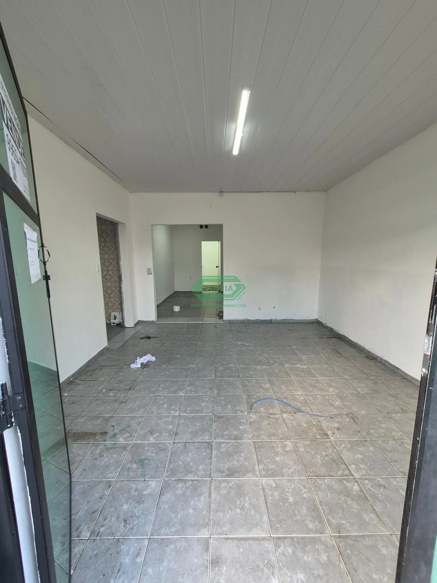Сад и 4 спальни: дом 225 м²