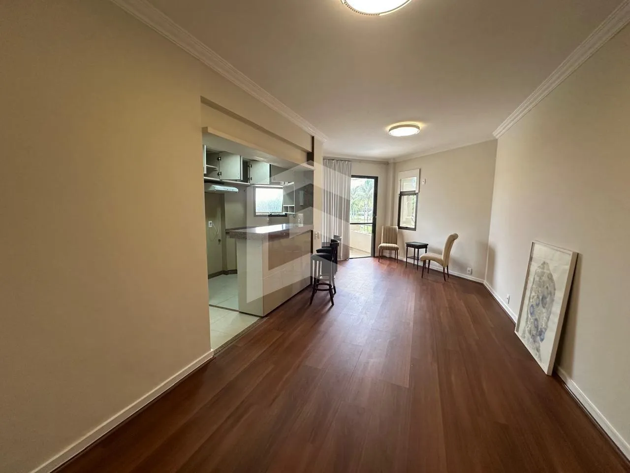 1 quarto e piso de madeira ou laminado: apartamento de 65 m² — photo 10