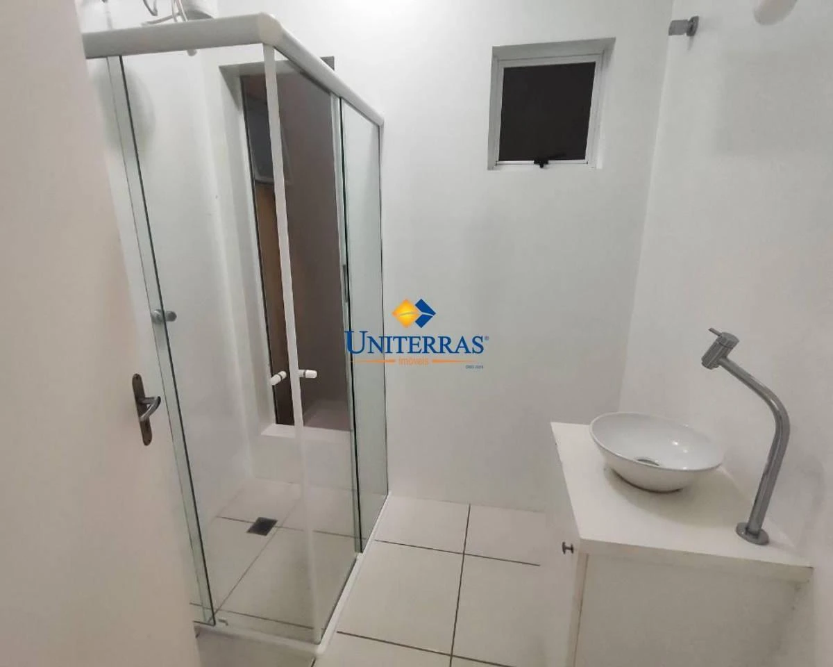 3-bedroom apartment, 1 with its own bathroom, 96 m² — photo 13