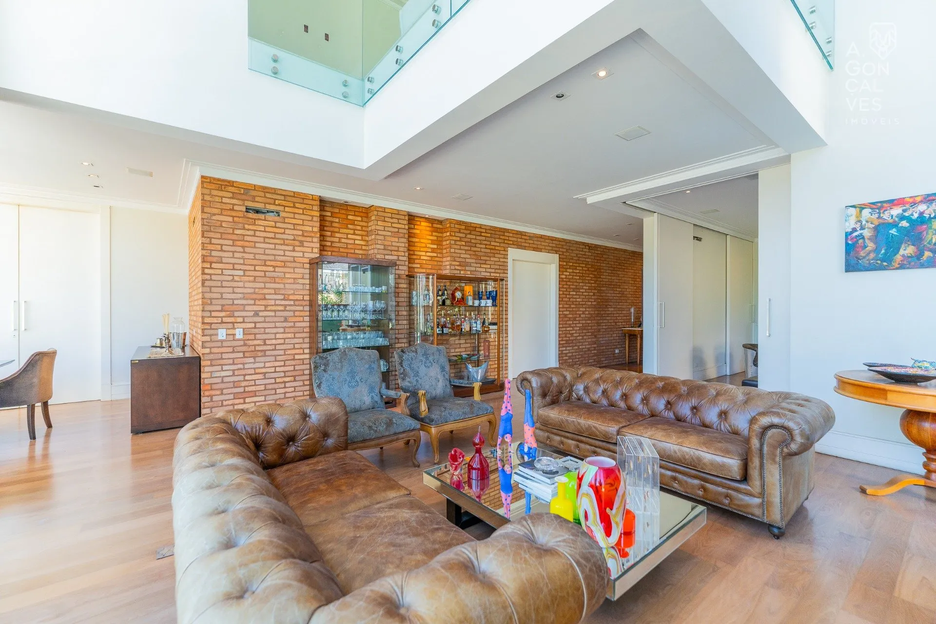 Furnished house with 5 bedrooms and 5 bathrooms — photo 4