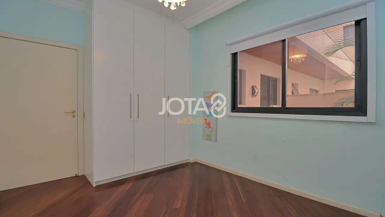 Apartamento de 3 dormitorios con balcón y 2 plazas, 109 m² — photo 13