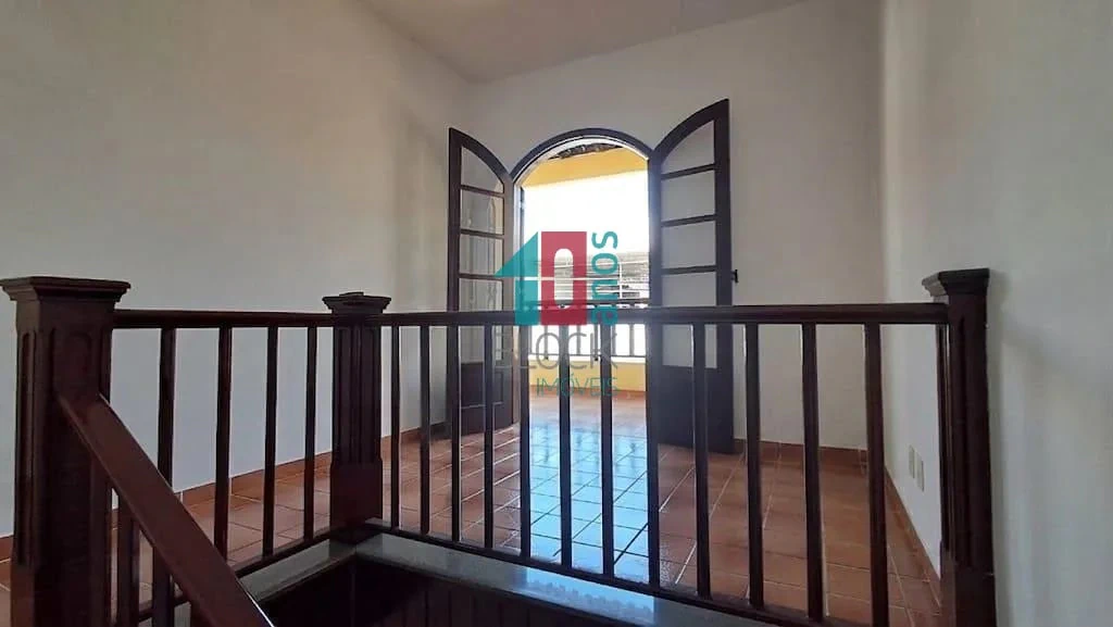 House with 3 bedrooms, balcony and private garden — photo 17