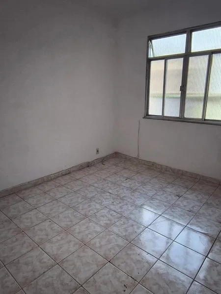 Apartamento sem mobília com 2 quartos e 1 banheiro — photo 2
