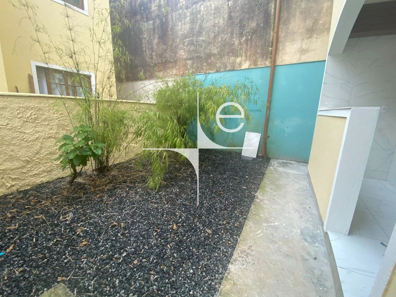 2-bedroom house with a garden in Florianópolis — photo 14