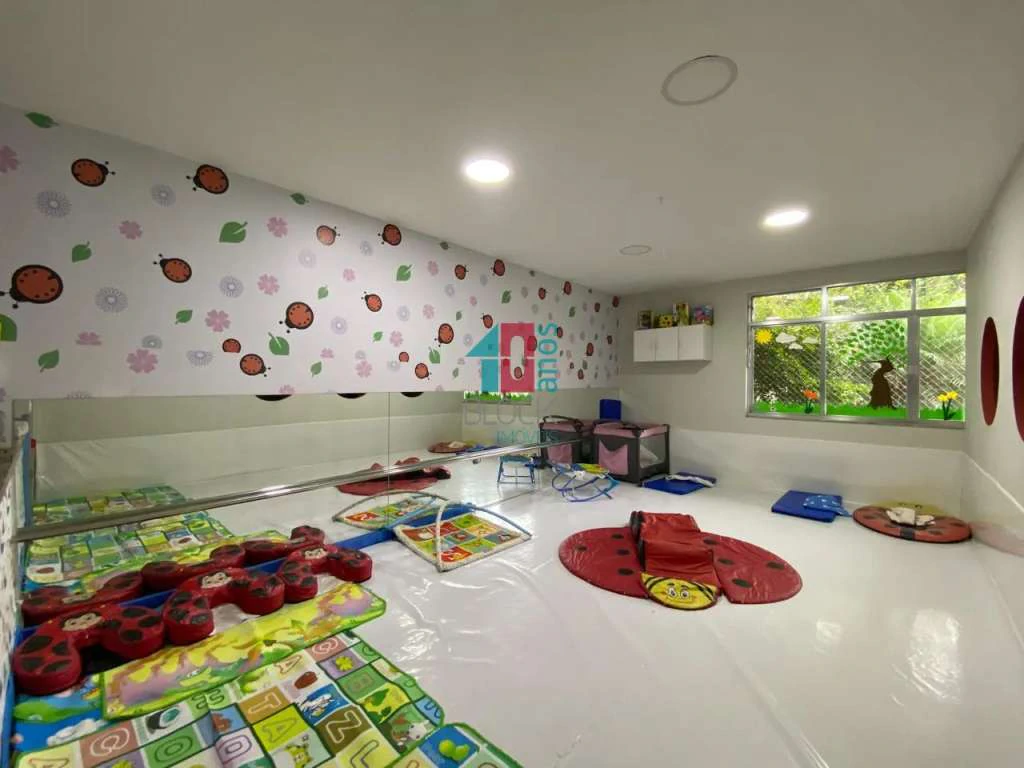 Casa duplex com 4 suítes e 6 banheiros, 450 m² — photo 20