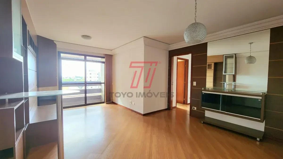 3-bedroom apartment with a bathtub in Curitiba