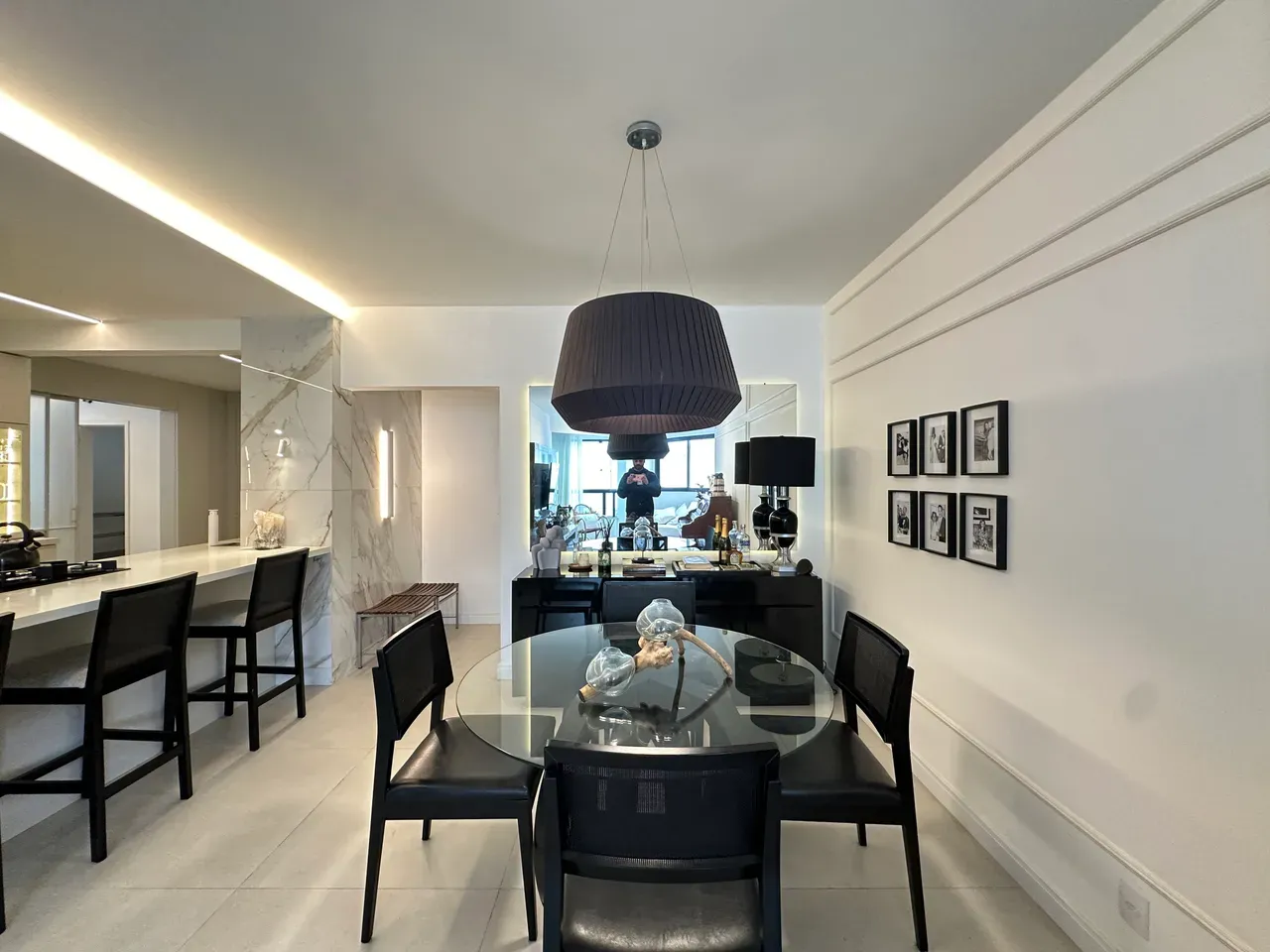 3-bedroom apartment with a fireplace in Florianópolis — photo 3