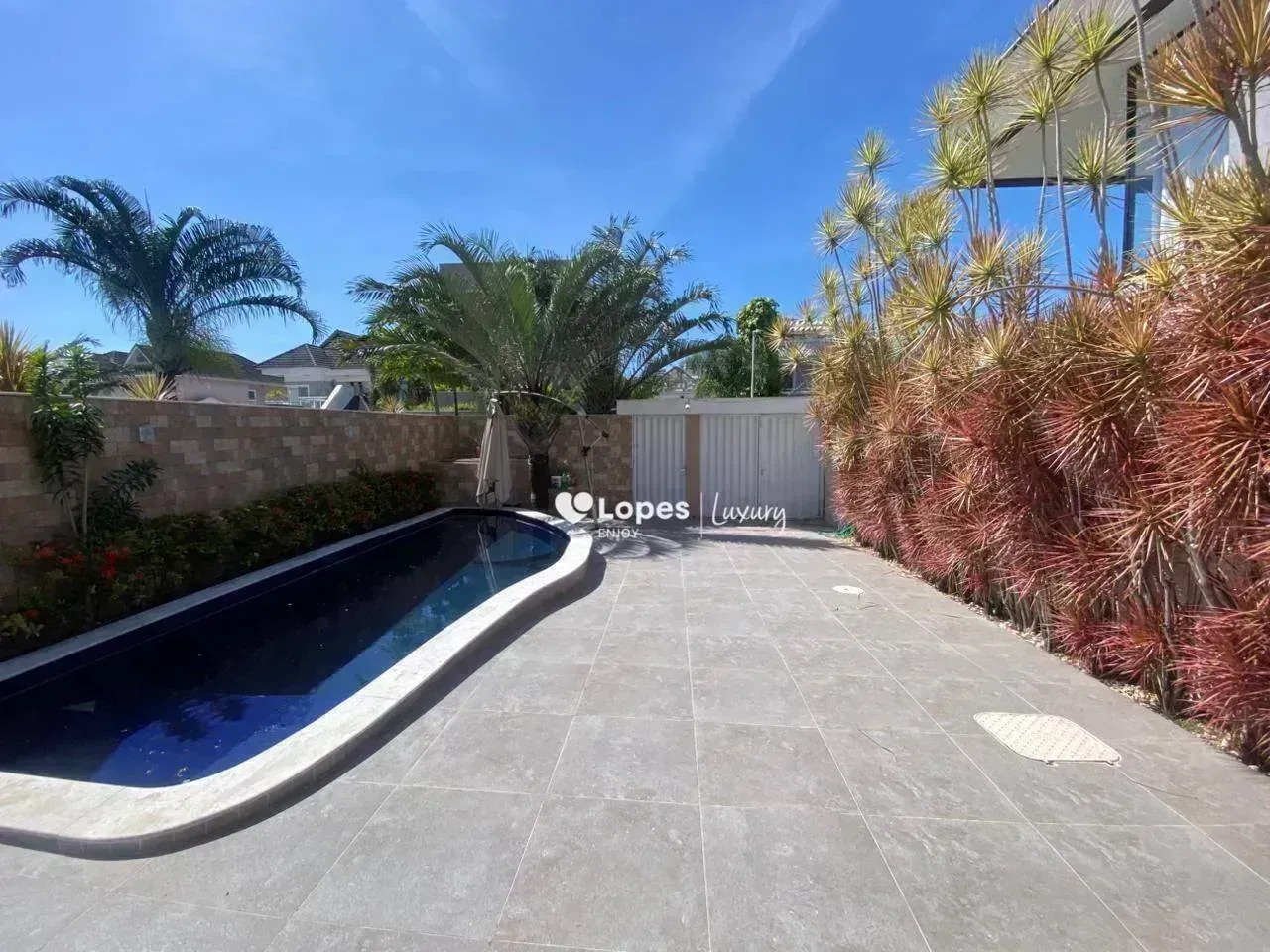 Casa mobiliada com 5 dormitórios e 270 m², 4 vagas — photo 18
