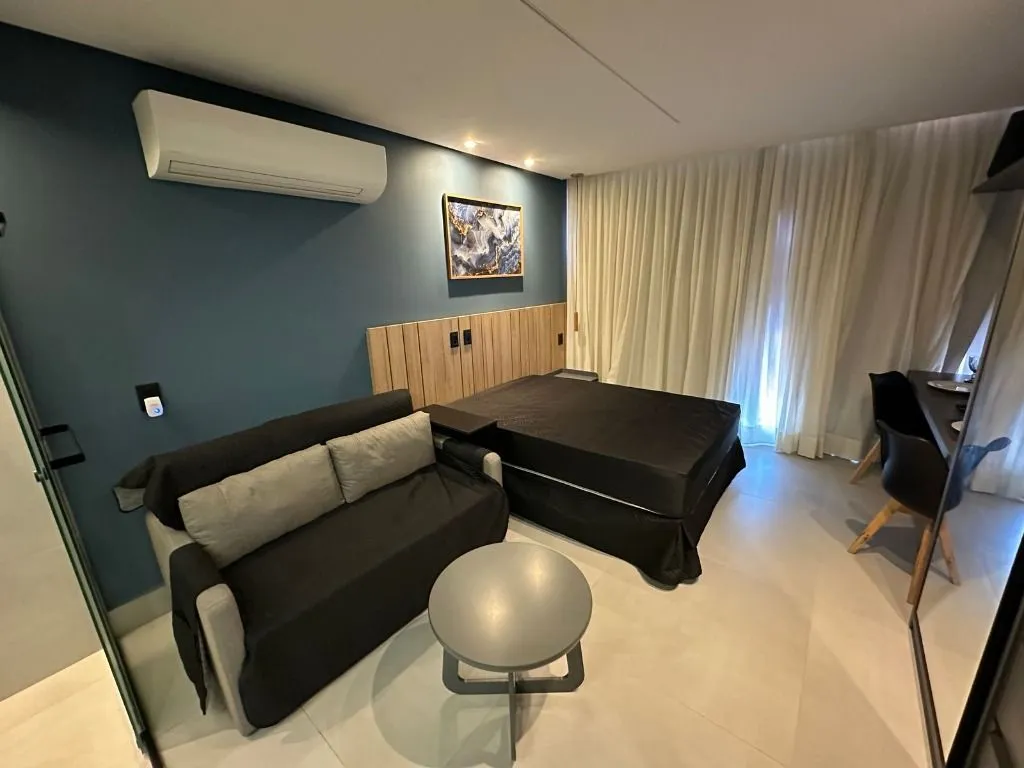 Furnished 23 m² flat with 1 en-suite and air conditioning — photo 6