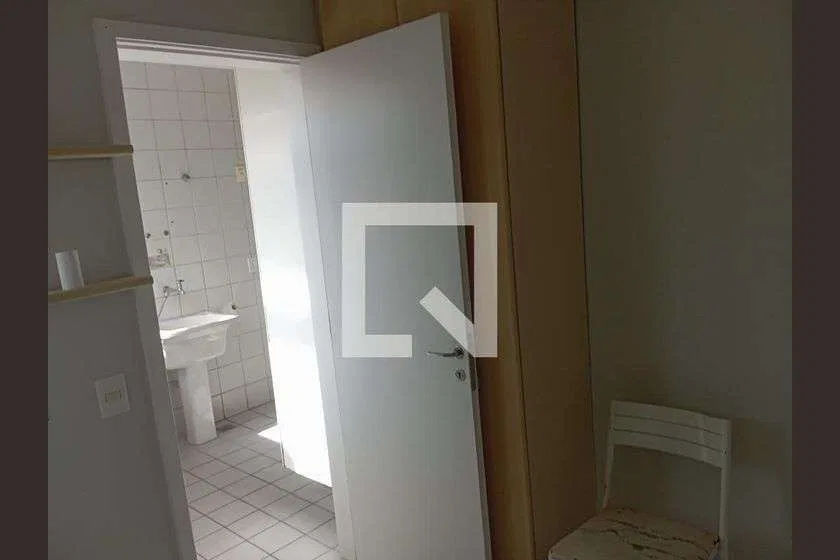 250 m² apartment with 4 bedrooms and 3 parking spots — photo 28