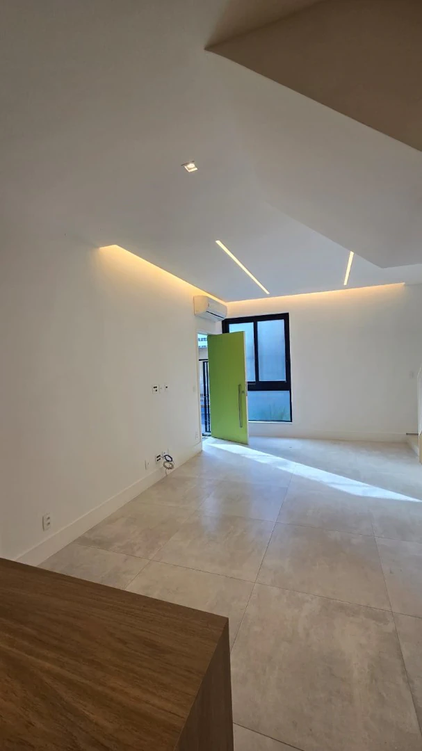 220 m² house with 5 bedrooms and a private BBQ — photo 18