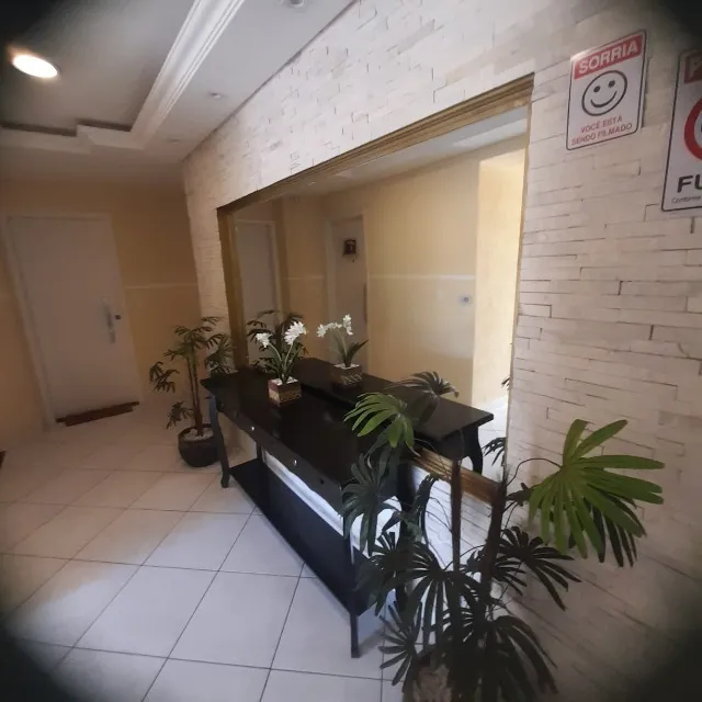 2-bedroom apartment with a glass-enclosed balcony — photo 7