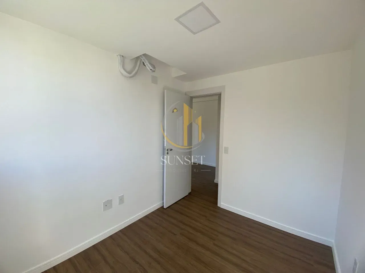 Apartamento de 2 quartos em condomínio com piscina — photo 15