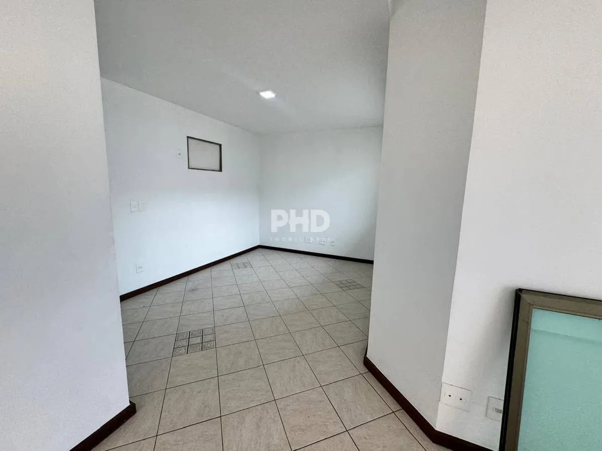 Apartment, 183 m², with a grill on the balcony — photo 40