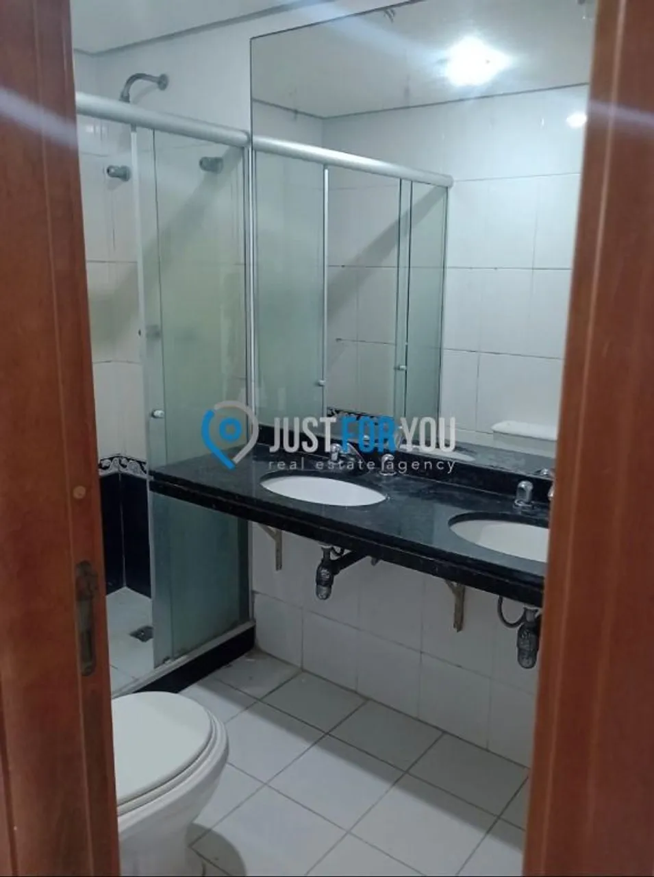 4-bedroom apartment with gas stove and 169 m² — photo 4