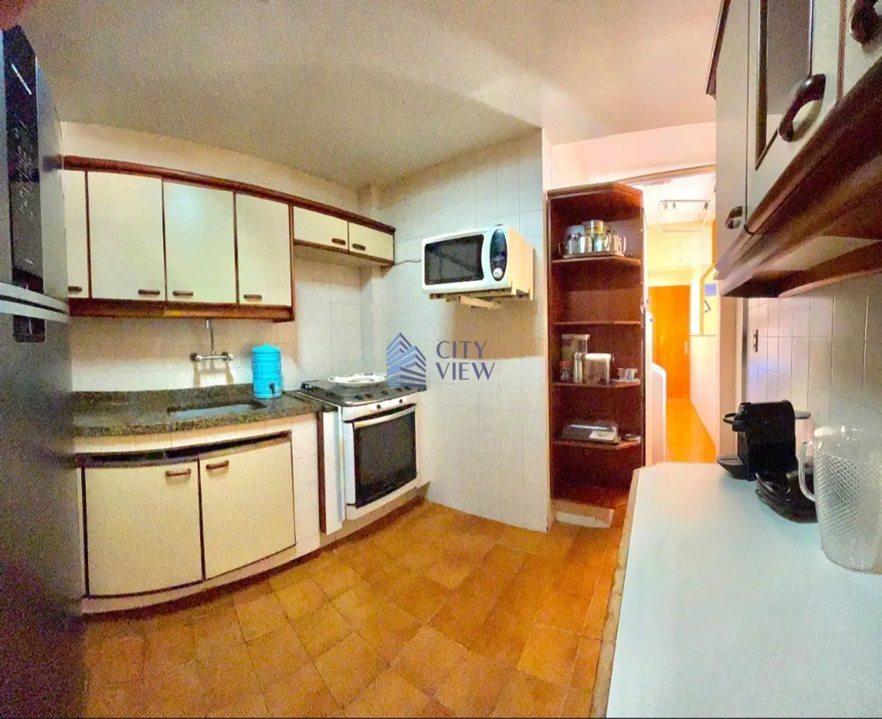Furnished 2-bedroom apartment with 100 m² and 3 baths — photo 2