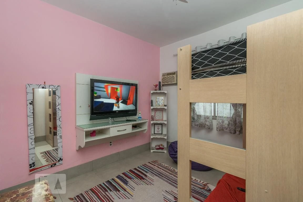 Casa para alugar com 6 quartos e 3 banheiros — photo 8