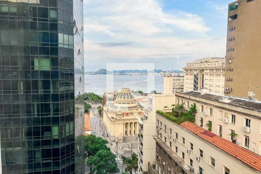 Apartment with 8 bedrooms, 3 bathrooms and 350 m² — photo 8