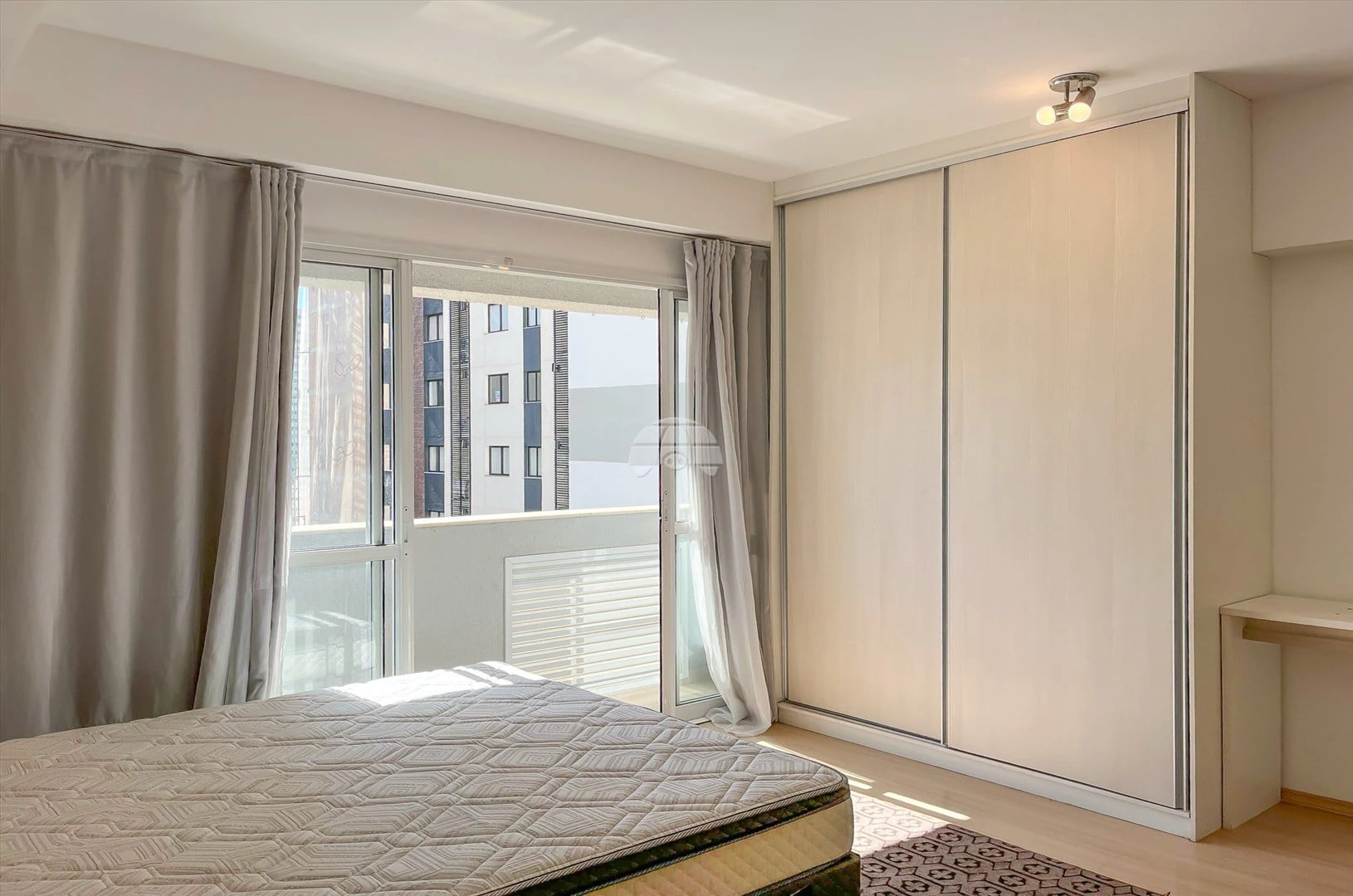 Студия 33 м² с кухней открытой планировки и 1 ванной — photo 10