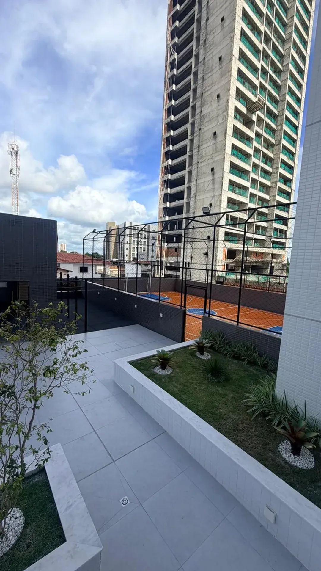 Квартира с 2 спальнями, 60 м² и 1 парковкой — photo 40