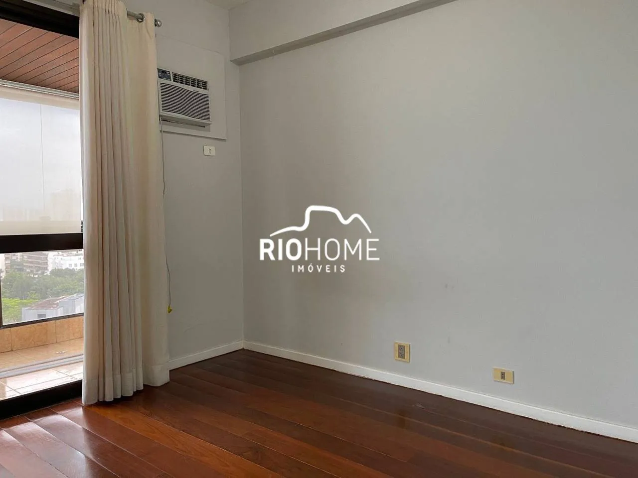 165 m² apartment with 3 bedrooms and private BBQ — photo 42