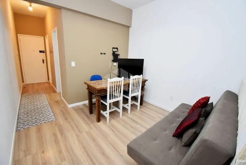 Home office in a one-bedroom apartment, 34 m² — photo 7