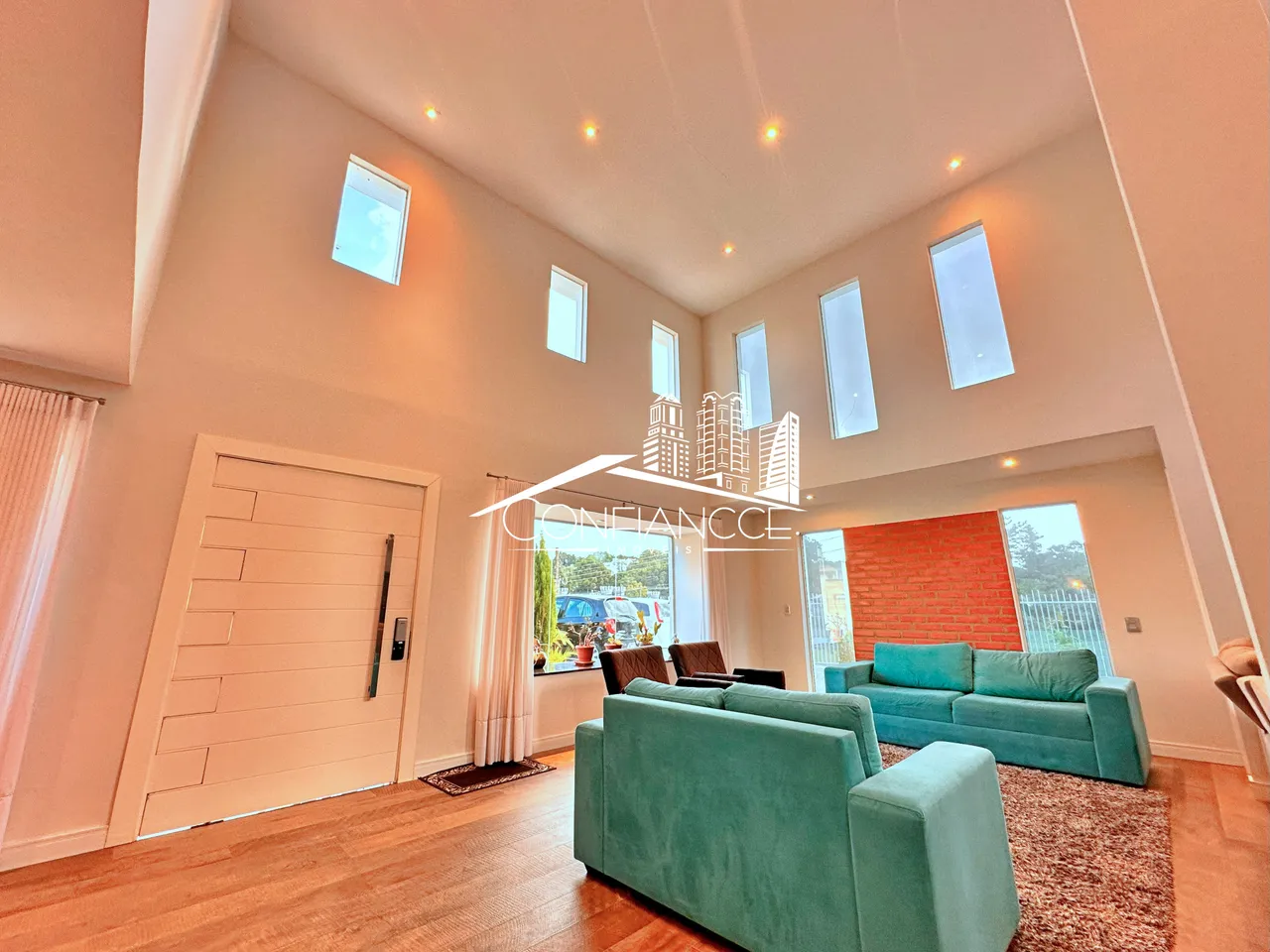 House with 4 bedrooms, 3 bathrooms and 6 parking — photo 2