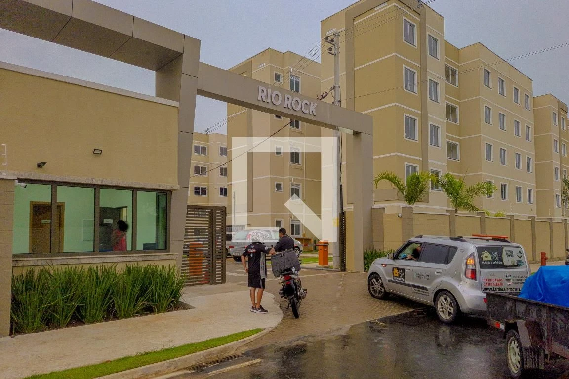 Apartamento com 2 quartos, 1 vaga e área de lavanderia — photo 29