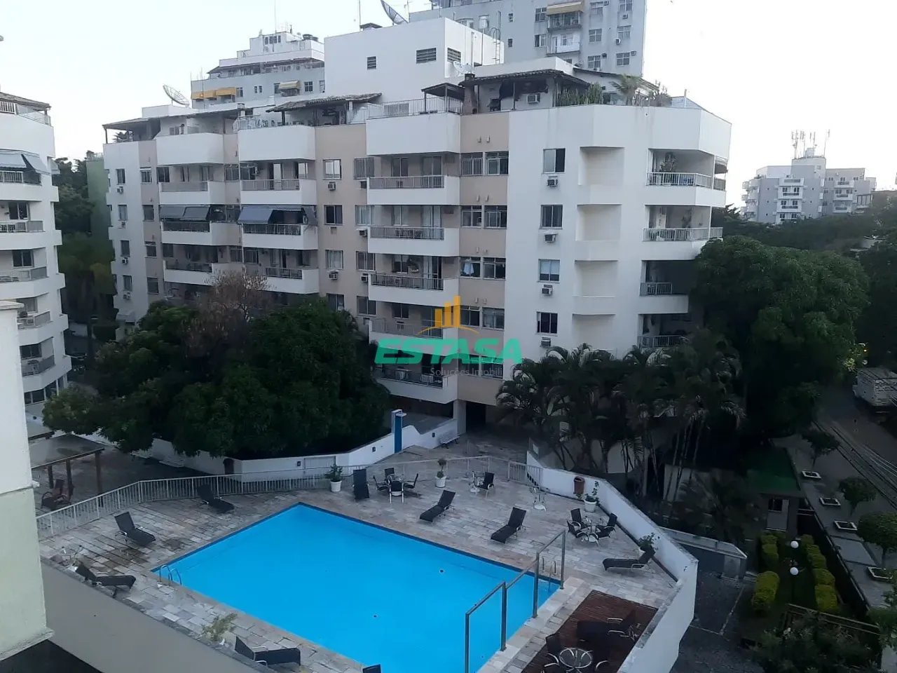 Apartment with 3 bedrooms and a closed kitchen with gas — photo 5