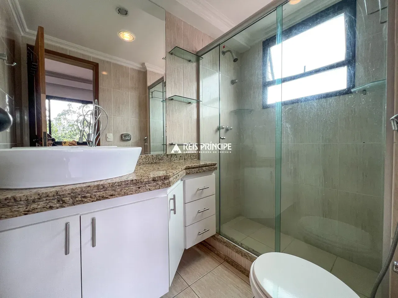 Apartamento com 3 dormitórios, 3 banheiros e 2 vagas — photo 5