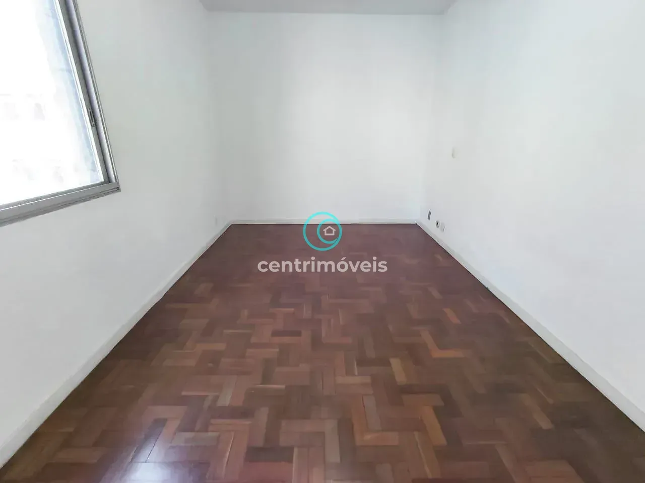 Apartamento sem mobília com 3 quartos e 3 banheiros — photo 23