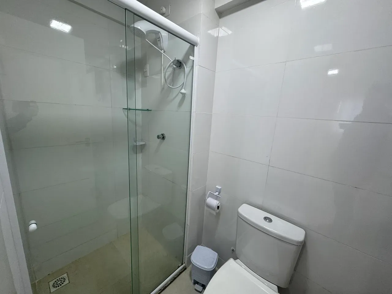 2-bedroom apartment with a washing machine — photo 26