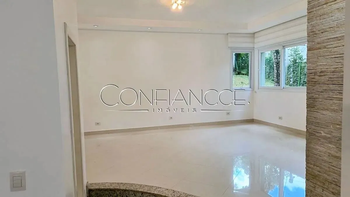 Casa em condomínio fechado com 5 quartos e 370 m² — photo 10