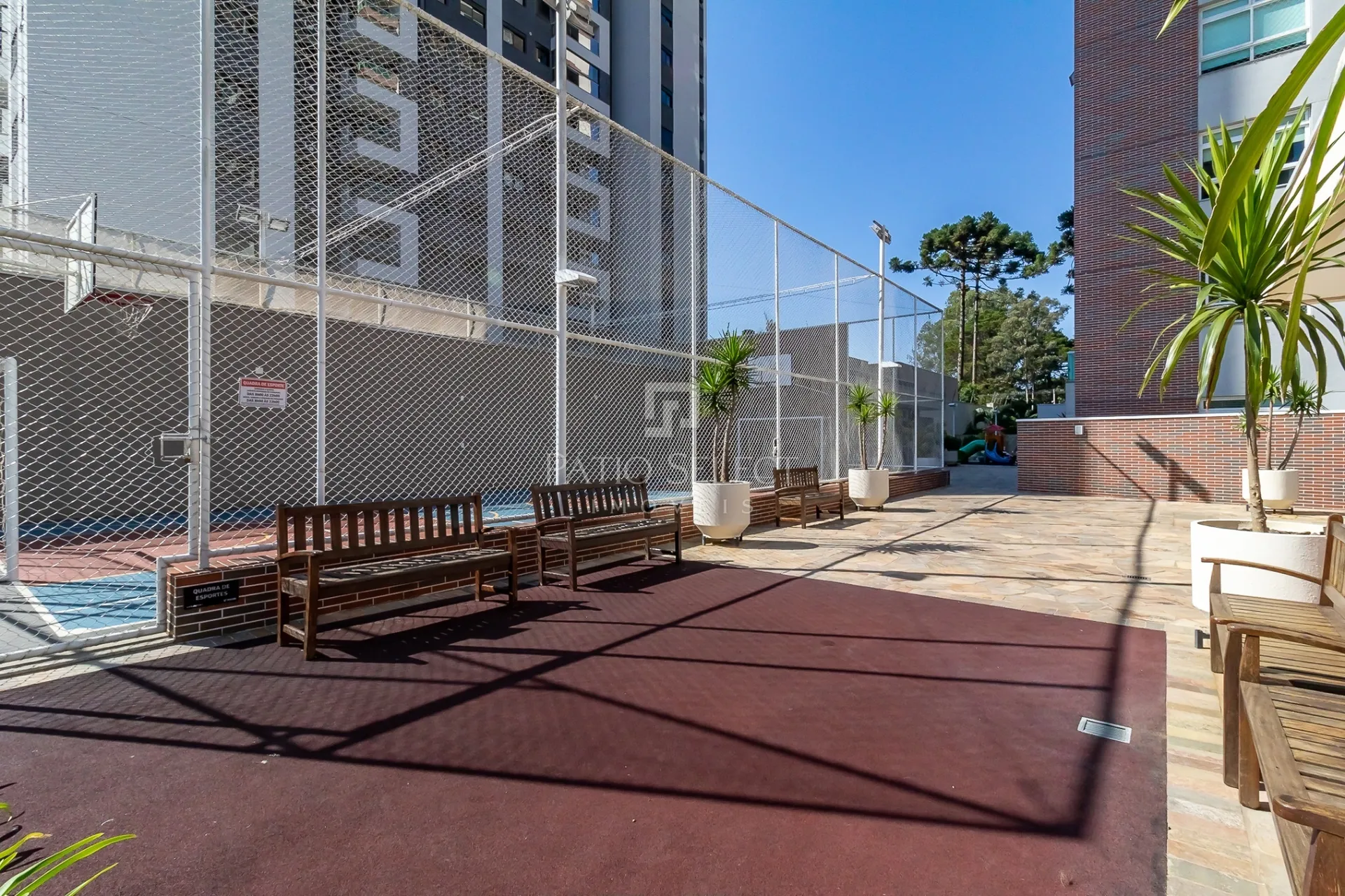 Apartment on the 8th floor with a glass-enclosed balcony — photo 48
