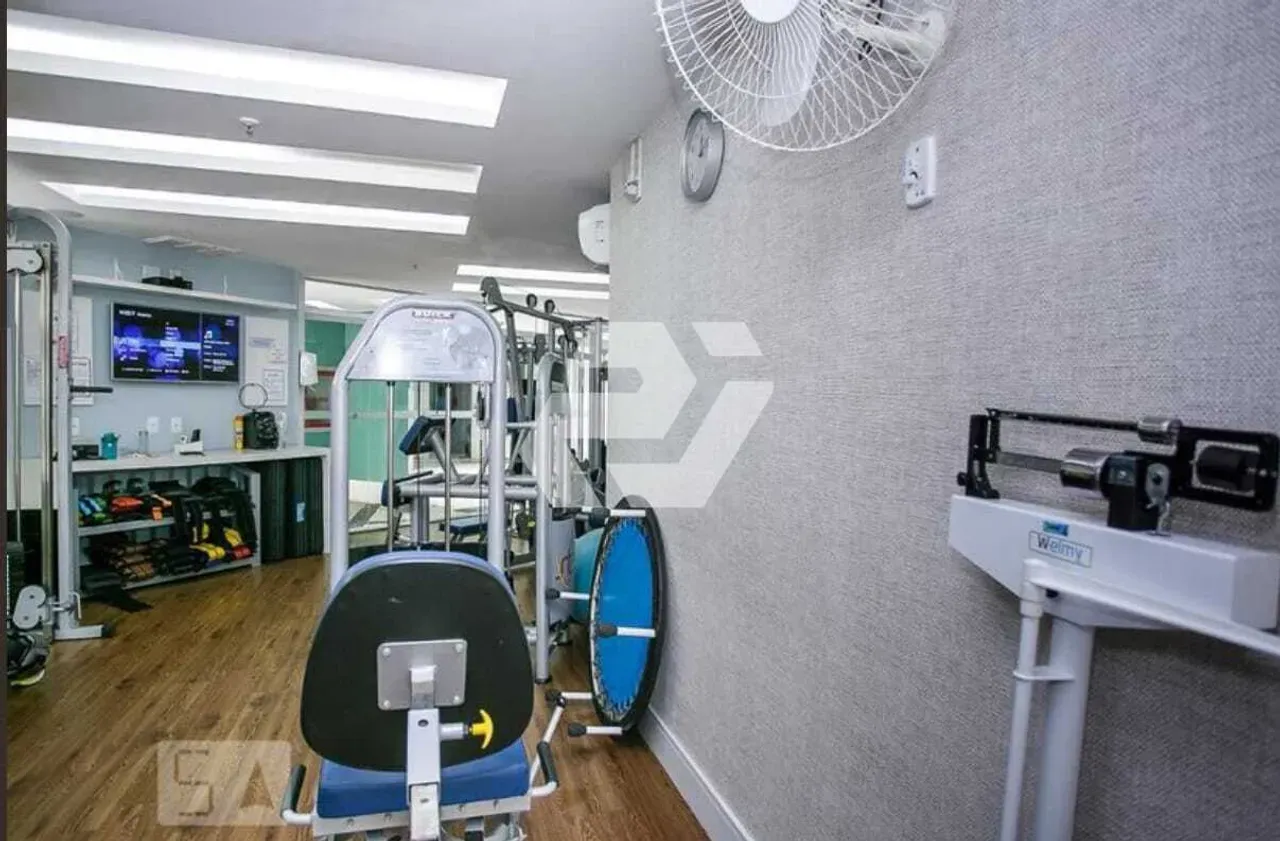 Apartment with 3 bedrooms, 5 bathrooms and balcony — photo 39