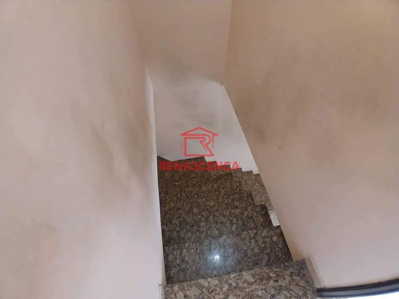2-bedroom apartment with a terrace and 1 bathroom — photo 10