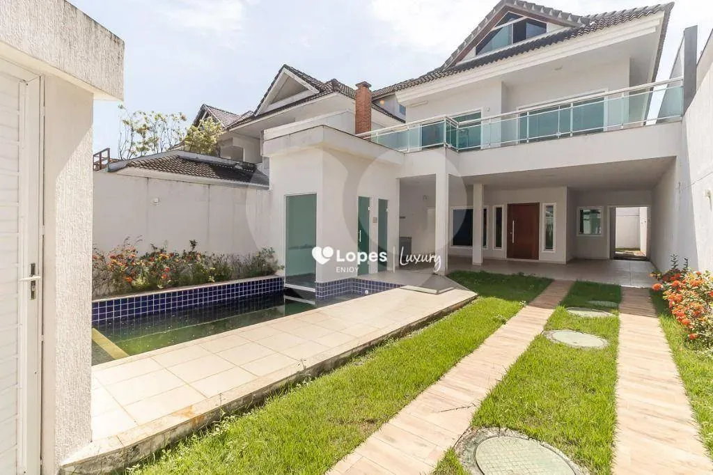 House with 5 bedrooms and a built-in balcony grill — photo 16