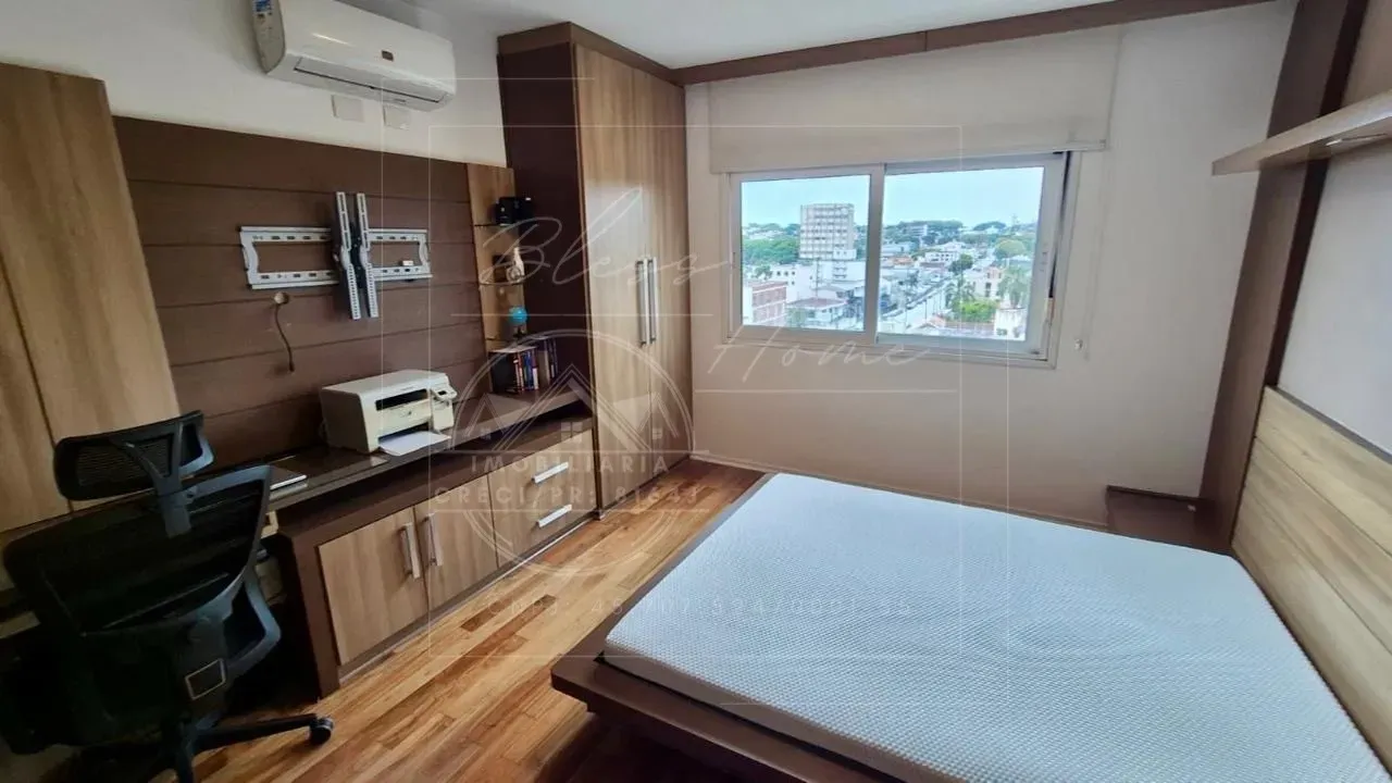 2-bedroom apartment in a building with a gym — photo 19