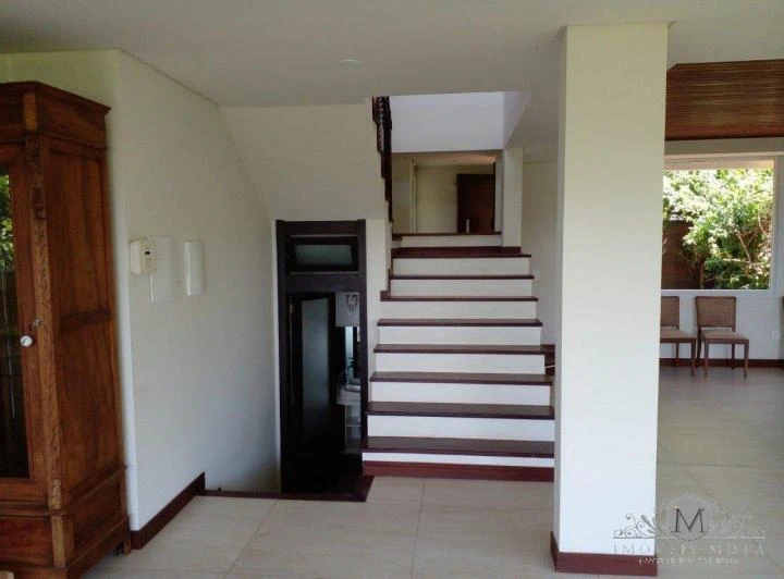 Casa em condomínio fechado com 4 quartos e jardim privativo — photo 6