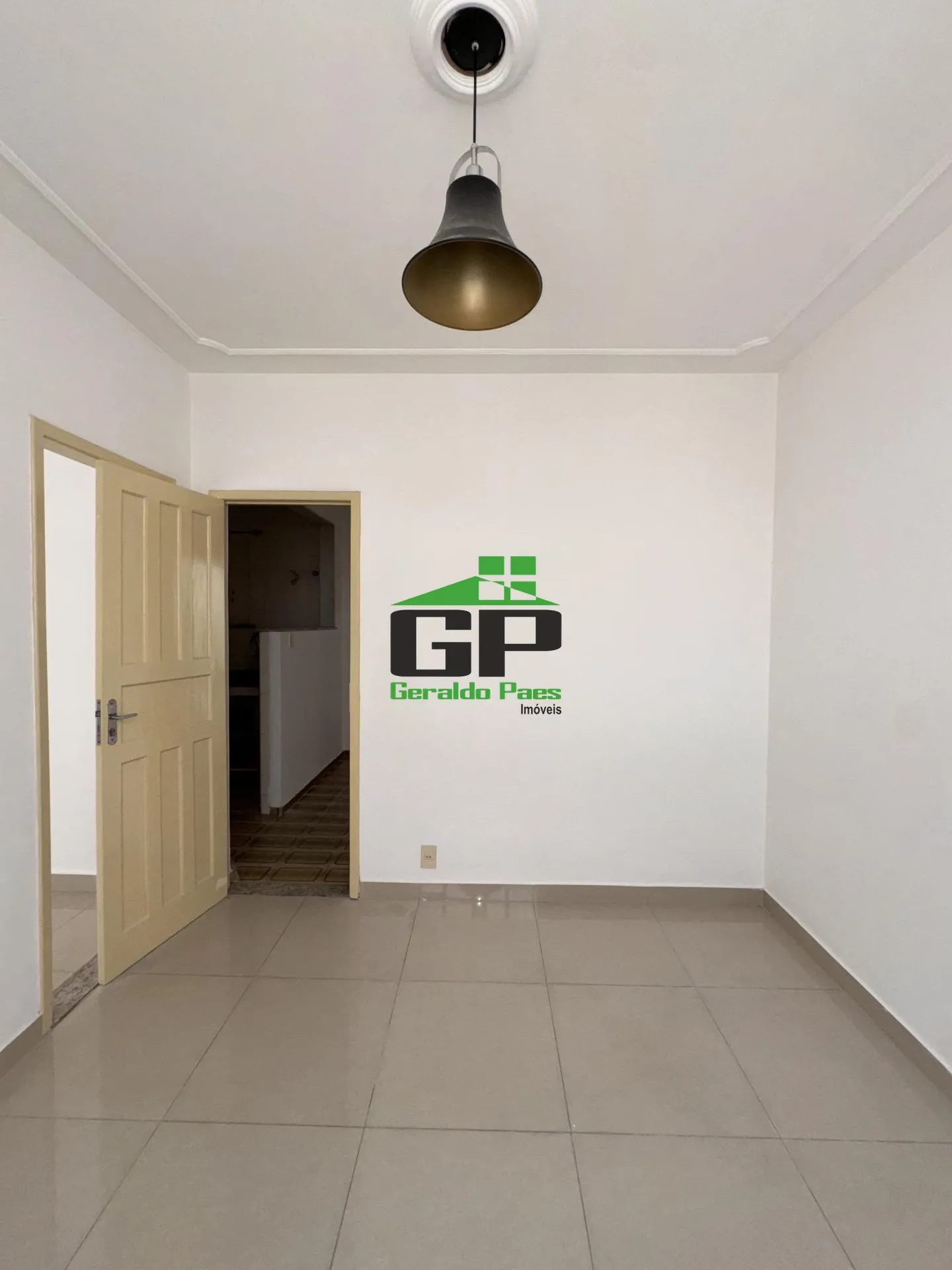Unfurnished house with 4 bedrooms and a balcony — photo 20