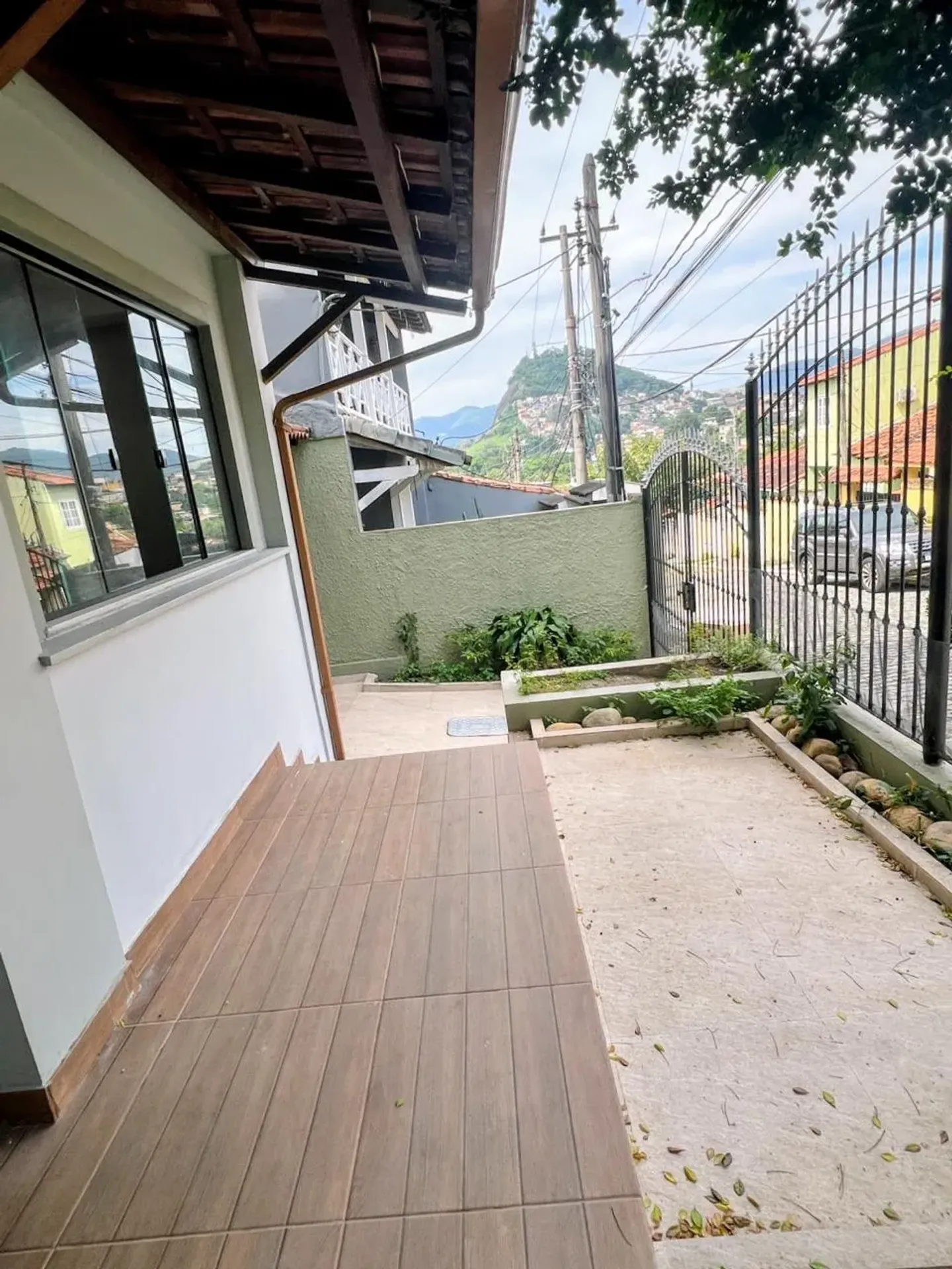House, 285 m², with a grill on the balcony — photo 30