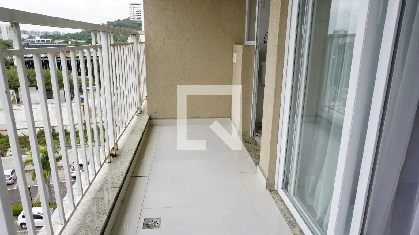 2-bedroom apartment with a washing machine — photo 34