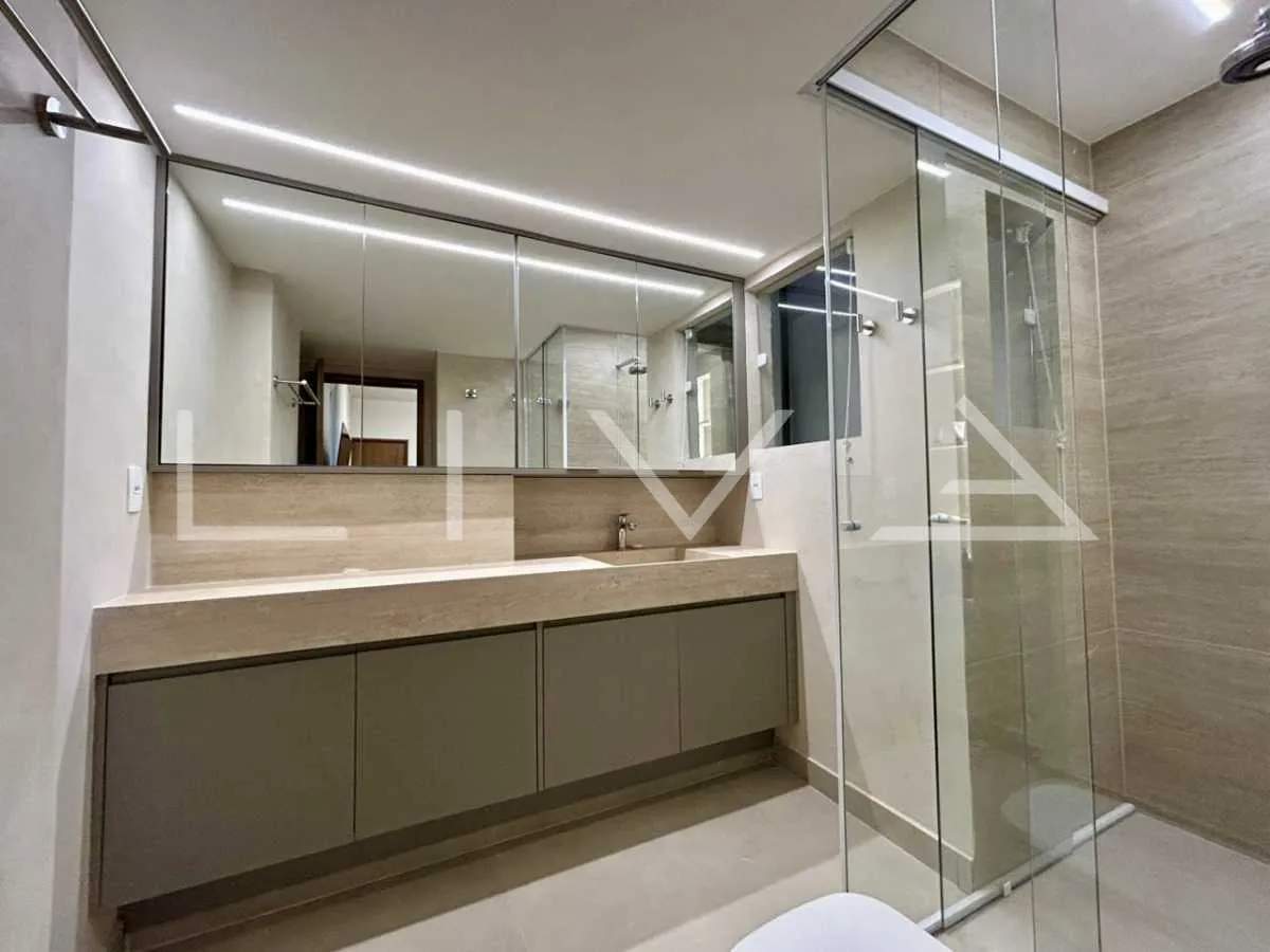 Квартира 180 м² з пральною машиною та заскленим балконом — photo 4